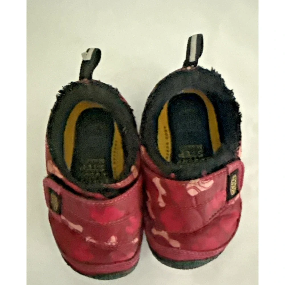 KEEN Howser Low Wrap Red Outdoor Shoes Sneakers Toddler Size 5 USED